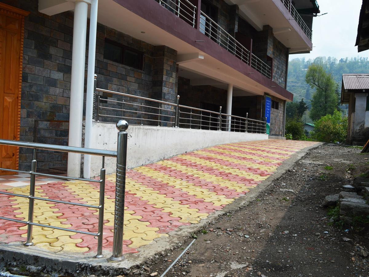 Hotel Bala Paradise Munsyari Exterior photo